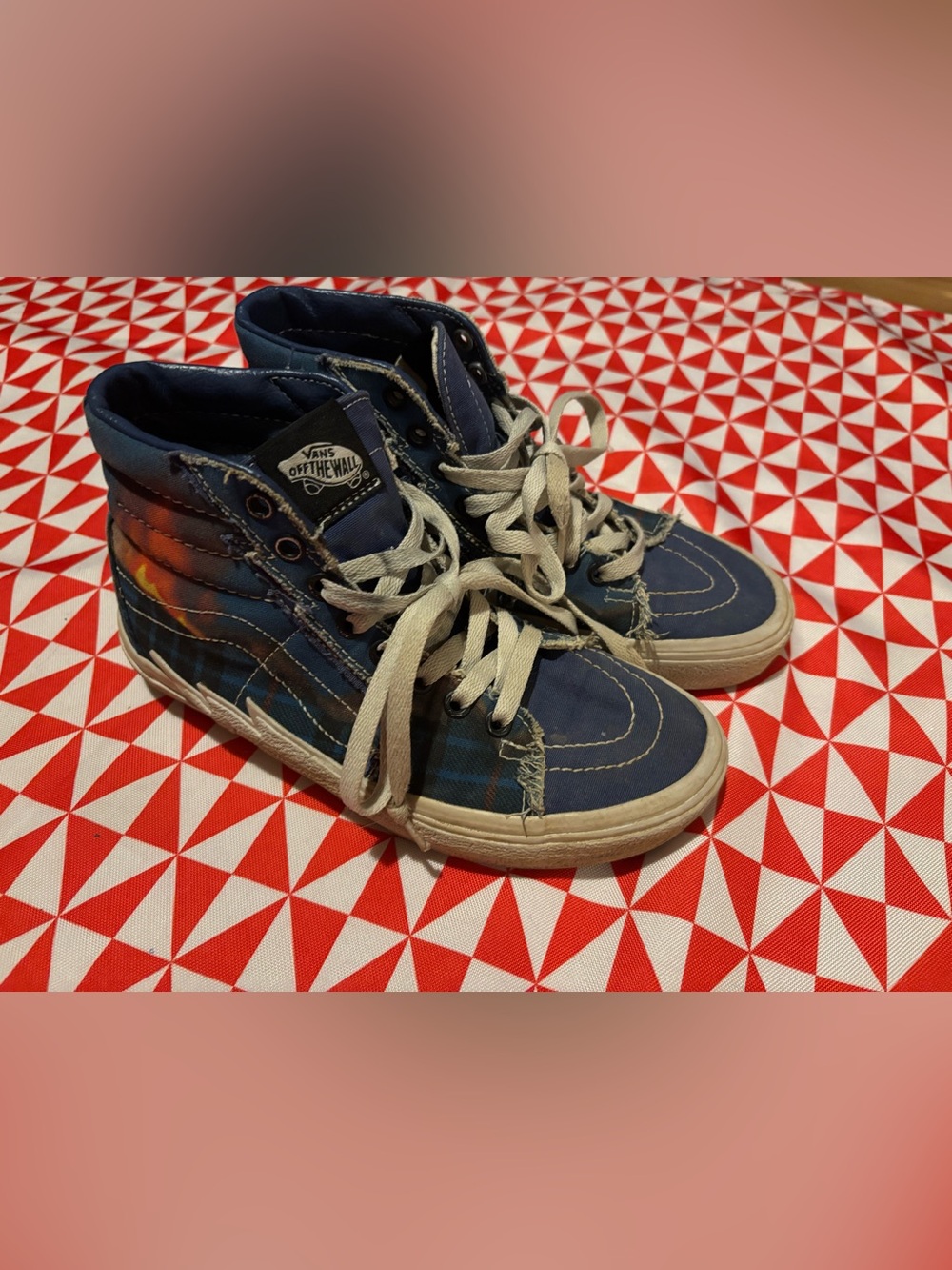 big kid's (youth) size 4.5Y vans